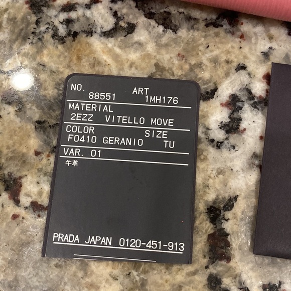 Prada Vitello Move Trifold Wallet Geranio Pink - Picture 12 of 15